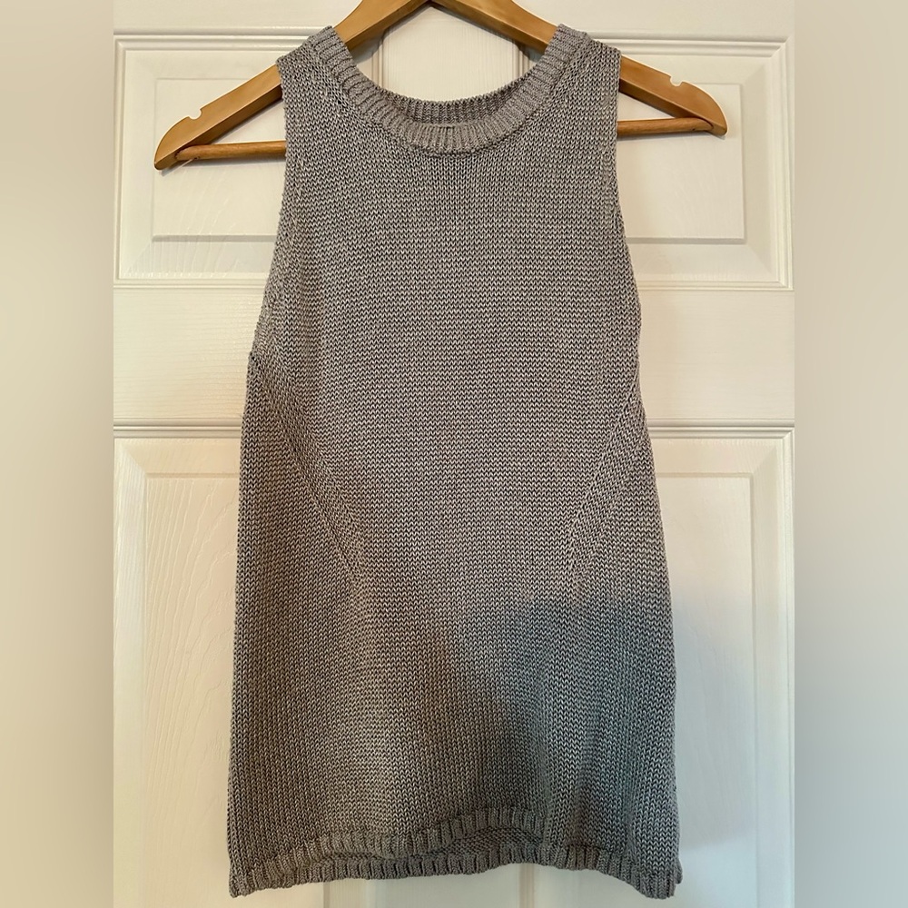 Banana Republic Heather Gray Knit Top